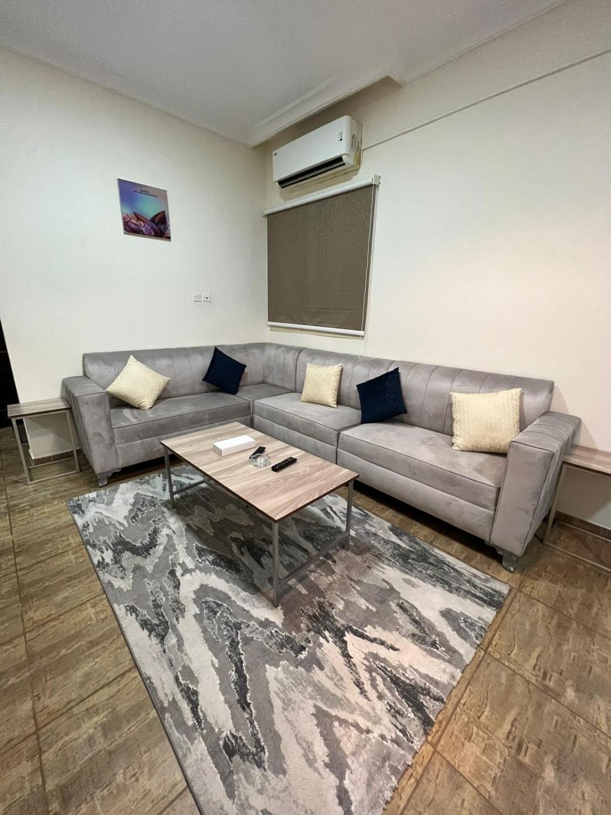 شقق الفتح الخاصة Al-Fateh Private Apartments マディーナ エクステリア 写真